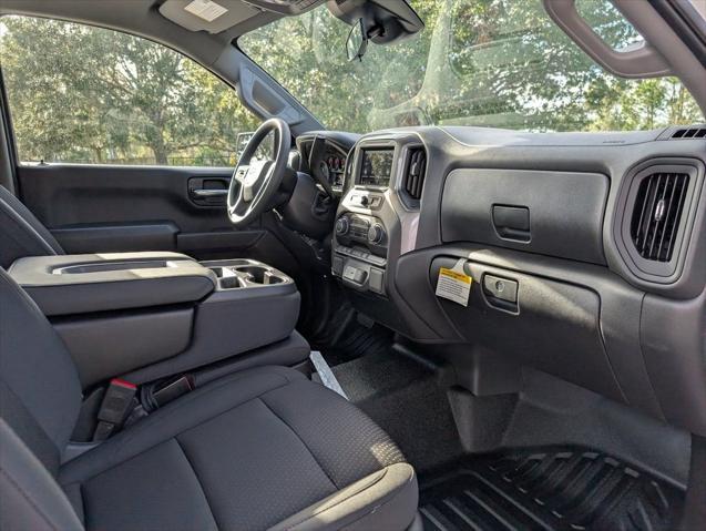 new 2025 Chevrolet Silverado 1500 car, priced at $42,670