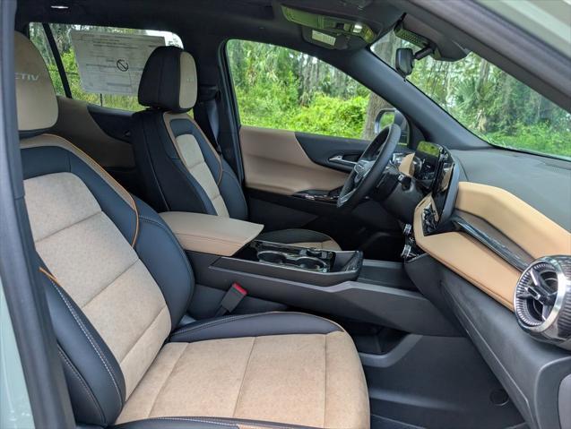 new 2026 Chevrolet Equinox car, priced at $30,340