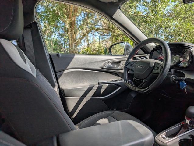 used 2025 Chevrolet Trax car, priced at $22,495