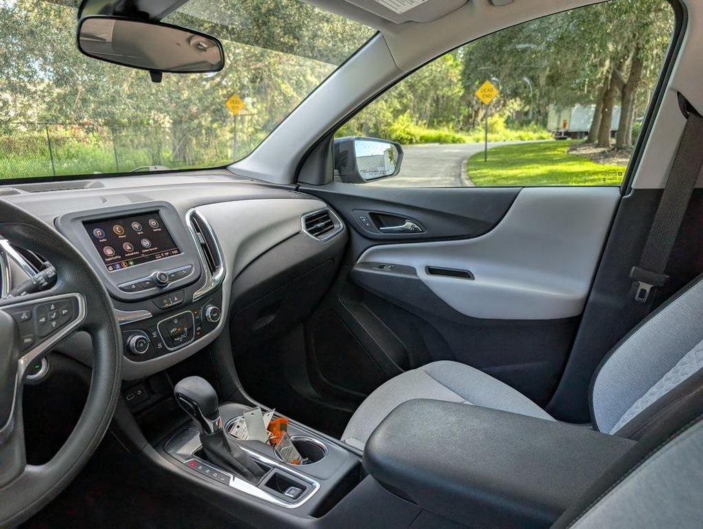 used 2023 Chevrolet Equinox car, priced at $18,295