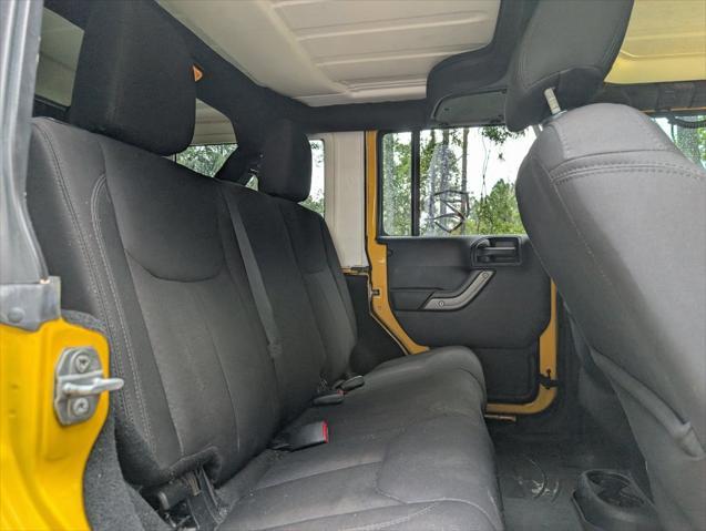 used 2015 Jeep Wrangler Unlimited car, priced at $16,995