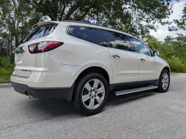 used 2014 Chevrolet Traverse car, priced at $11,495