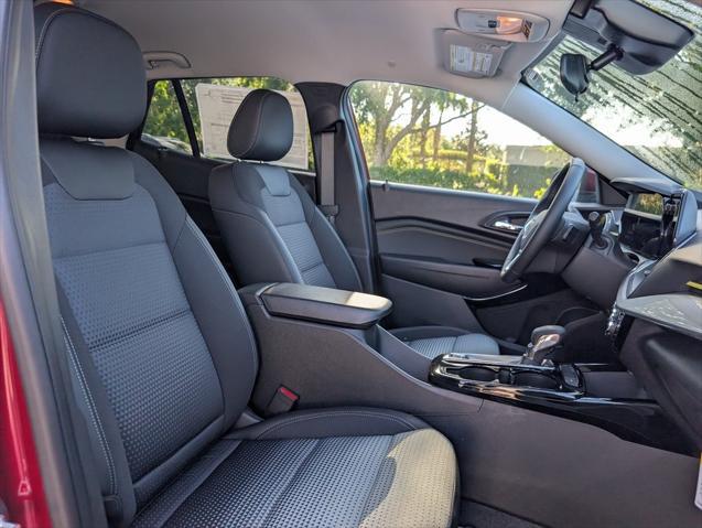 new 2025 Chevrolet Trax car, priced at $19,985