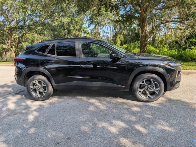 new 2025 Chevrolet Trax car, priced at $25,485
