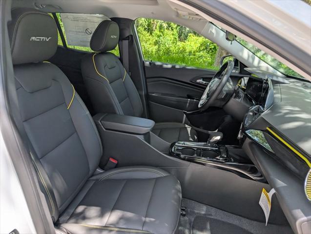new 2025 Chevrolet Trax car, priced at $27,585