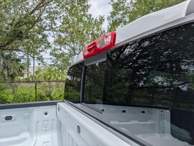 new 2025 Chevrolet Colorado car, priced at $40,015