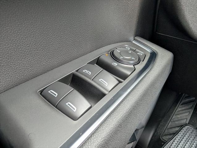 new 2025 Chevrolet Silverado 1500 car, priced at $52,040