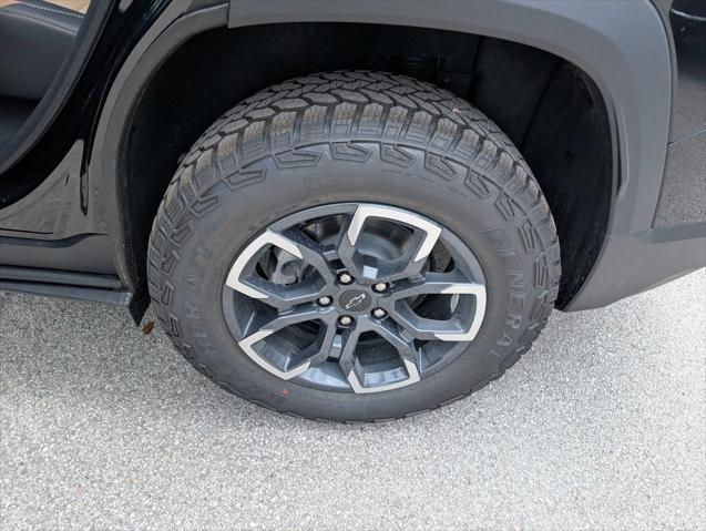 new 2026 Chevrolet Equinox car, priced at $30,390