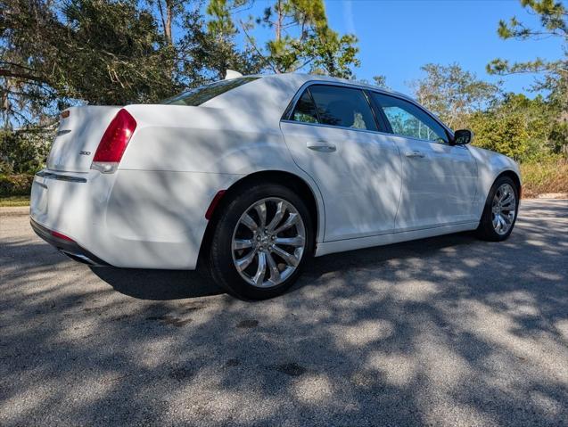 used 2018 Chrysler 300 car, priced at $19,995