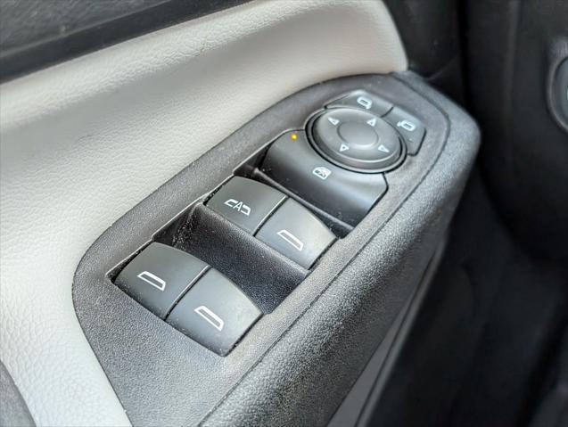 used 2020 Chevrolet Equinox car, priced at $19,562
