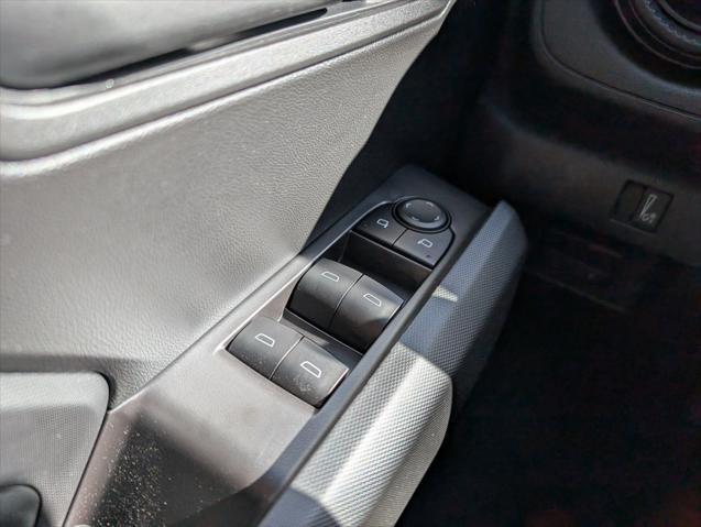 new 2025 Chevrolet Colorado car, priced at $27,735