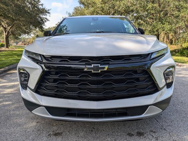 new 2025 Chevrolet Blazer car, priced at $39,275