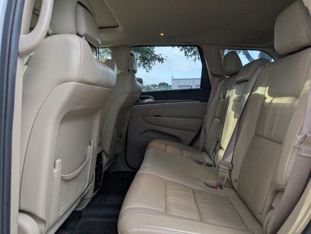 used 2016 Jeep Grand Cherokee car, priced at $11,995