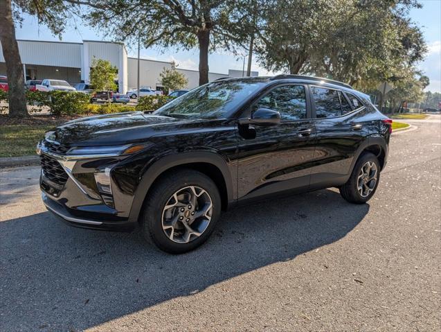 new 2025 Chevrolet Trax car, priced at $24,490