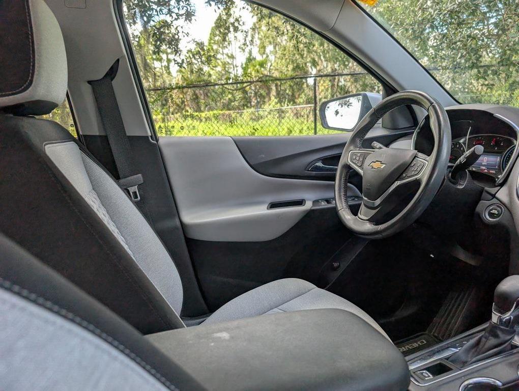 used 2022 Chevrolet Equinox car, priced at $17,995
