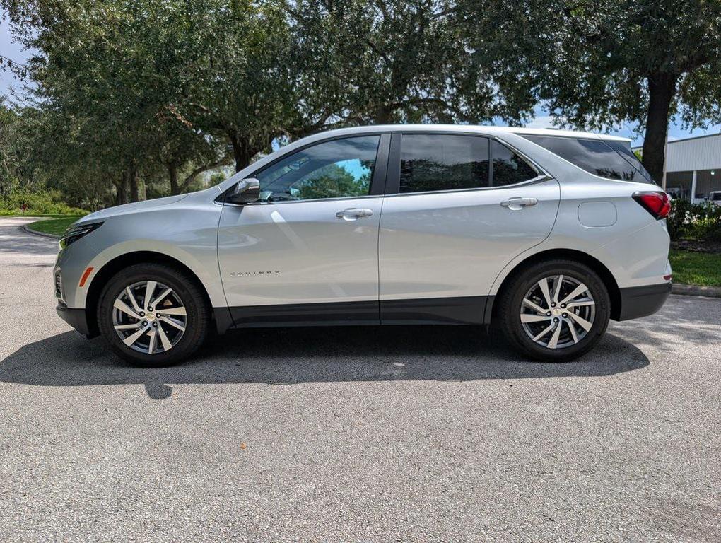 used 2022 Chevrolet Equinox car, priced at $21,877