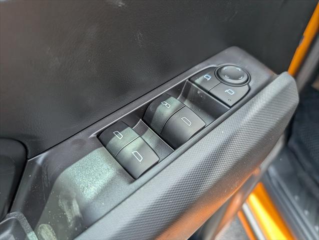 new 2025 Chevrolet Colorado car, priced at $32,090