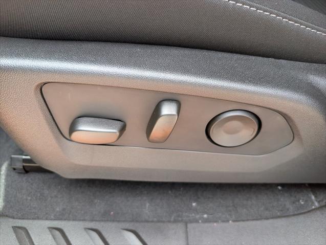 new 2025 Chevrolet Colorado car, priced at $32,090