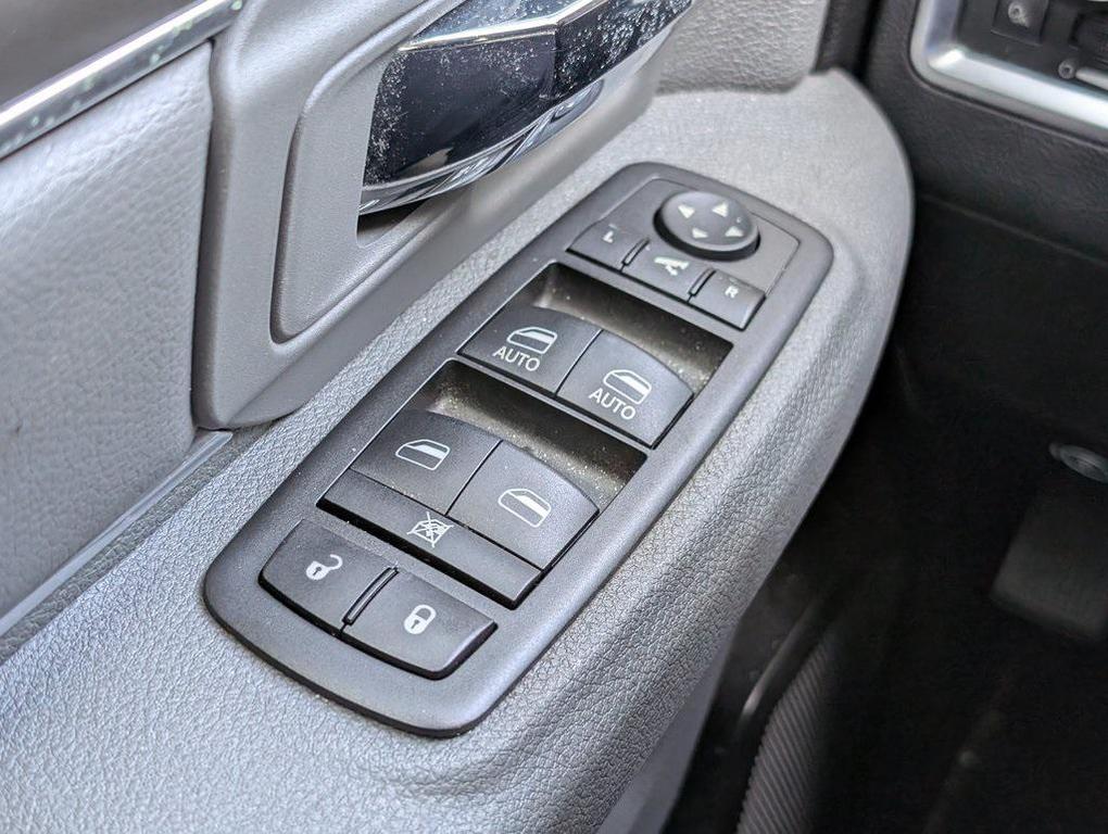 used 2013 Ram 1500 car, priced at $15,995