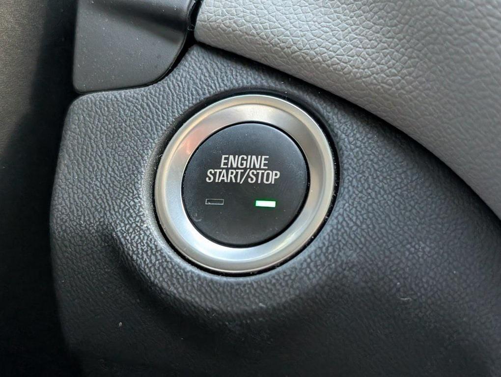 used 2018 Chevrolet Equinox car, priced at $17,295