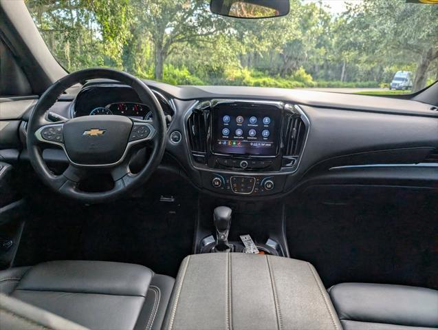 used 2023 Chevrolet Traverse car, priced at $31,995