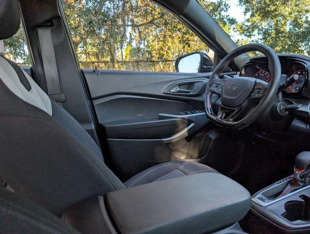used 2024 Chevrolet Trax car, priced at $20,995