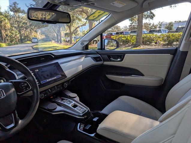 used 2018 Honda Clarity Plug-In Hybrid car, priced at $17,025