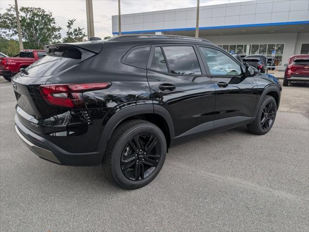 new 2025 Chevrolet Trax car, priced at $26,690