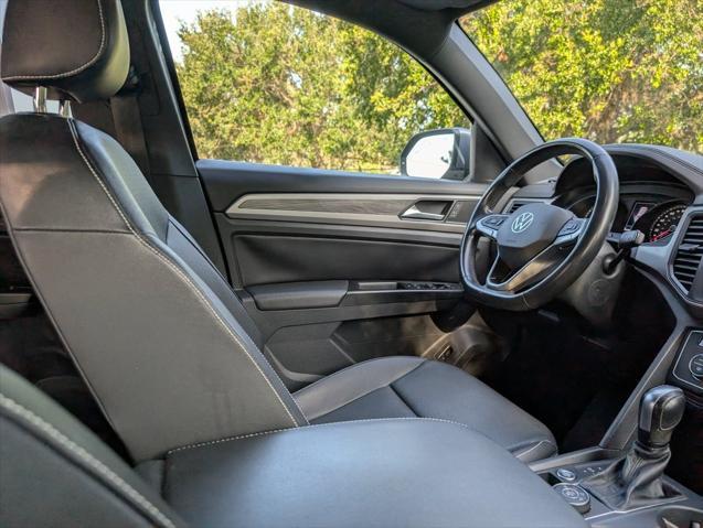 used 2020 Volkswagen Atlas Cross Sport car, priced at $21,995