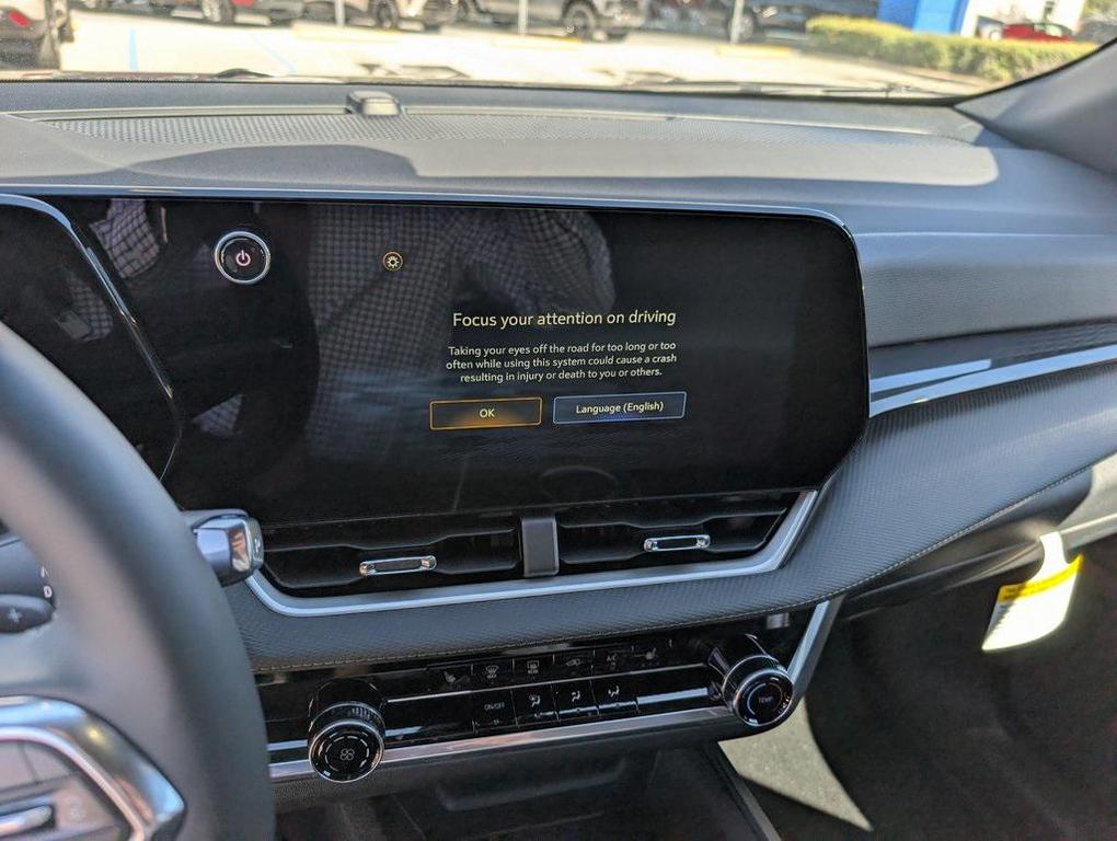 new 2026 Chevrolet Equinox car, priced at $21,495