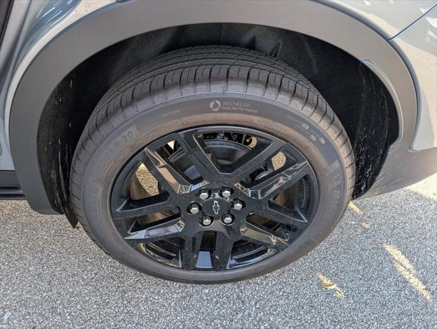 new 2025 Chevrolet Blazer car, priced at $34,920