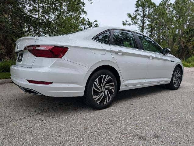 used 2021 Volkswagen Jetta car, priced at $21,753