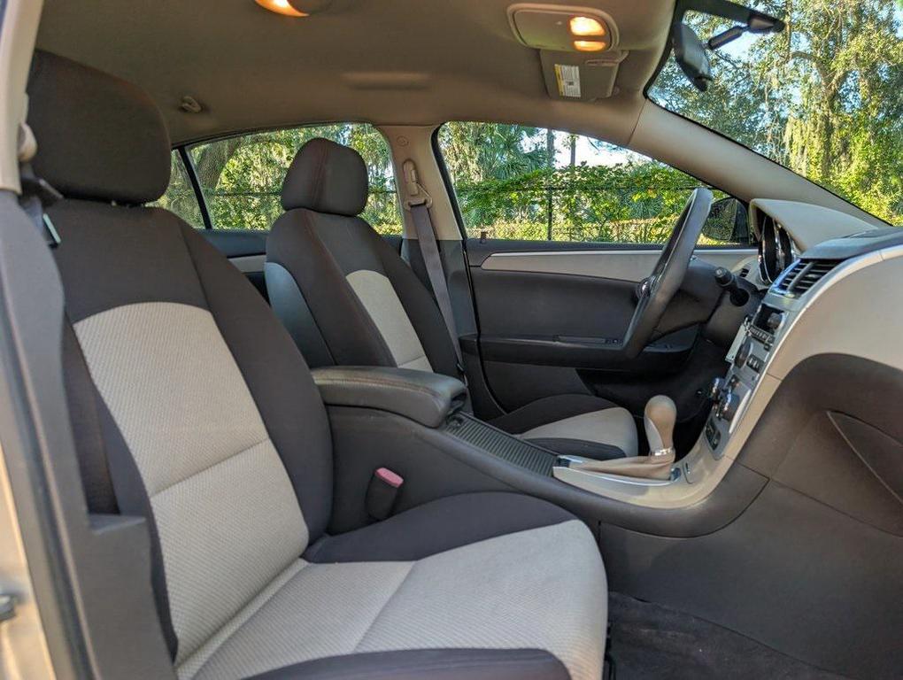 used 2009 Chevrolet Malibu car, priced at $6,995