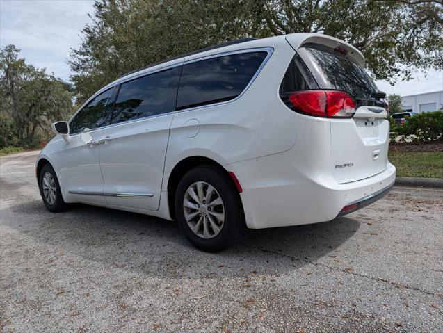 used 2017 Chrysler Pacifica car, priced at $12,221