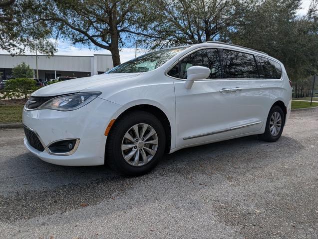 used 2017 Chrysler Pacifica car, priced at $12,221