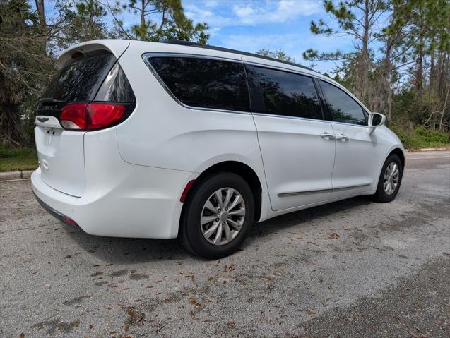 used 2017 Chrysler Pacifica car, priced at $12,221