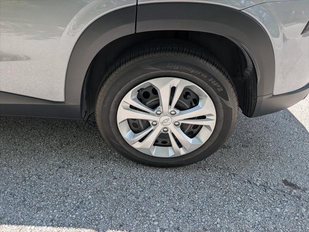 used 2024 Chevrolet Trax car, priced at $20,995
