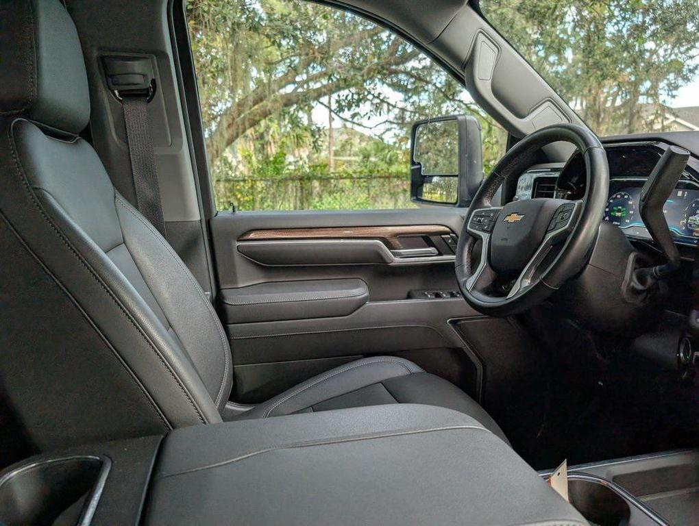 used 2025 Chevrolet Silverado 2500 car, priced at $62,995