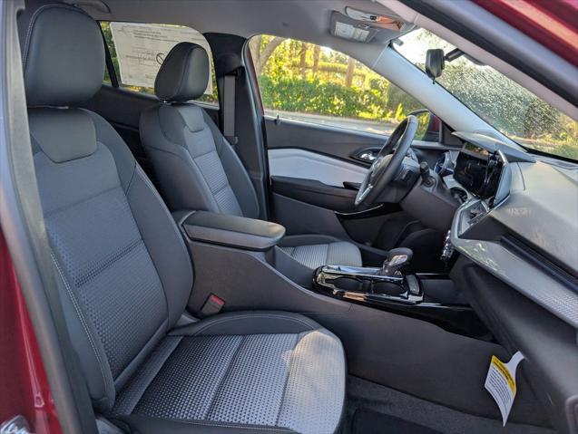 new 2025 Chevrolet Trax car, priced at $19,985