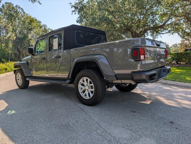 used 2023 Jeep Gladiator car, priced at $33,247
