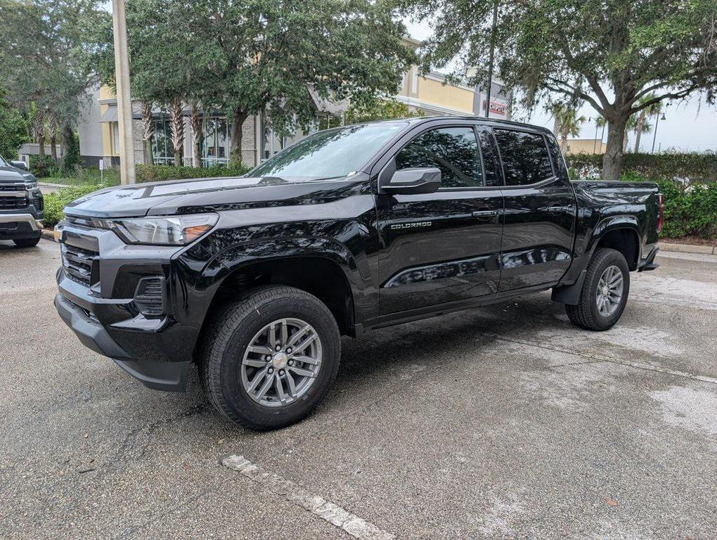 new 2026 Chevrolet Colorado car, priced at $30,190