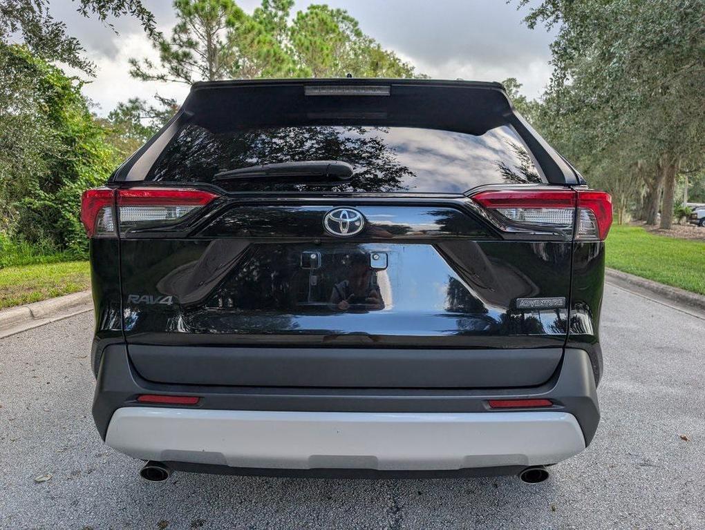 used 2020 Toyota RAV4 car, priced at $23,012