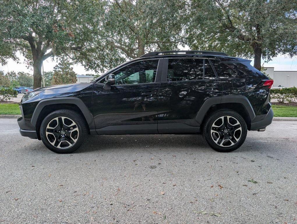 used 2020 Toyota RAV4 car, priced at $23,012