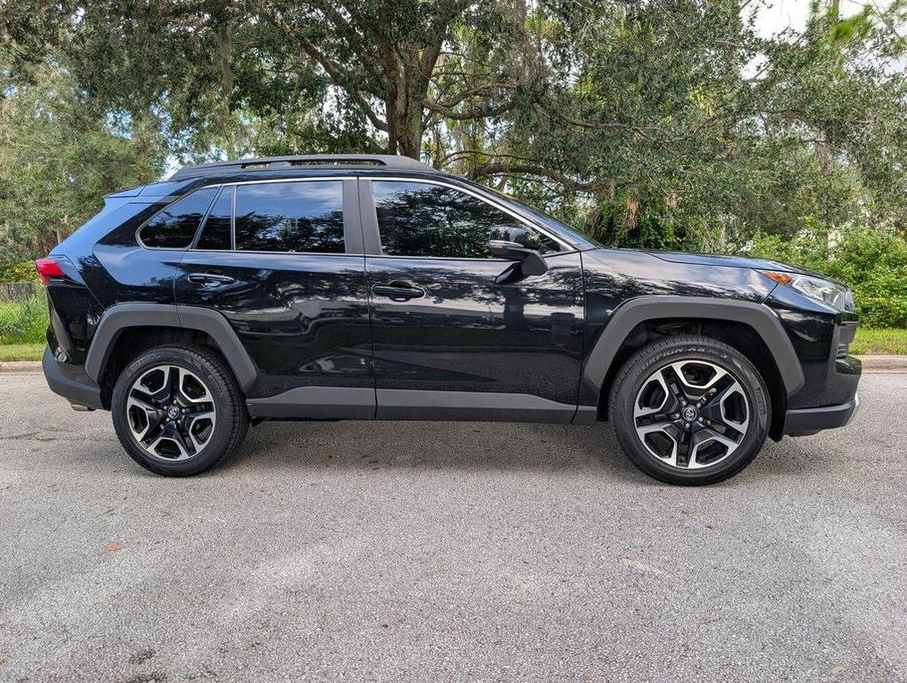 used 2020 Toyota RAV4 car, priced at $23,012