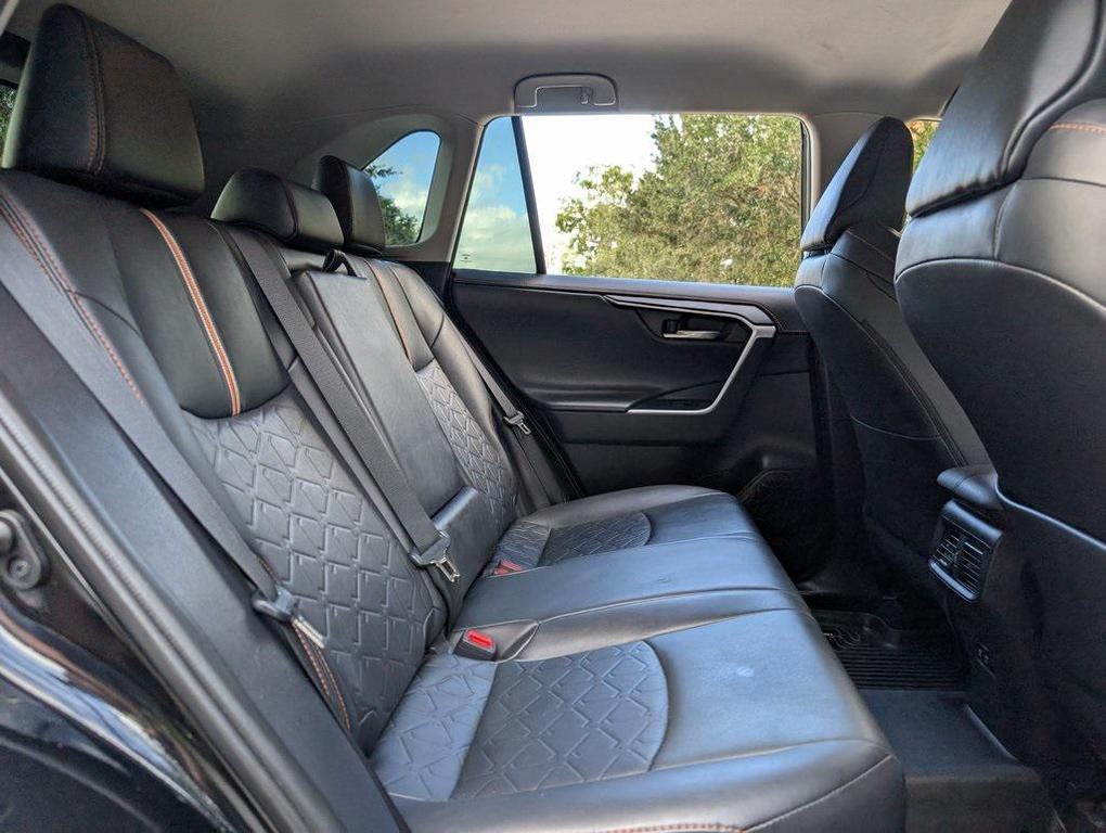 used 2020 Toyota RAV4 car, priced at $23,012