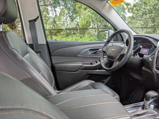 used 2021 Chevrolet Traverse car, priced at $29,995