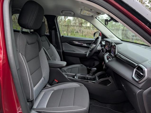 new 2025 Chevrolet TrailBlazer car, priced at $26,385