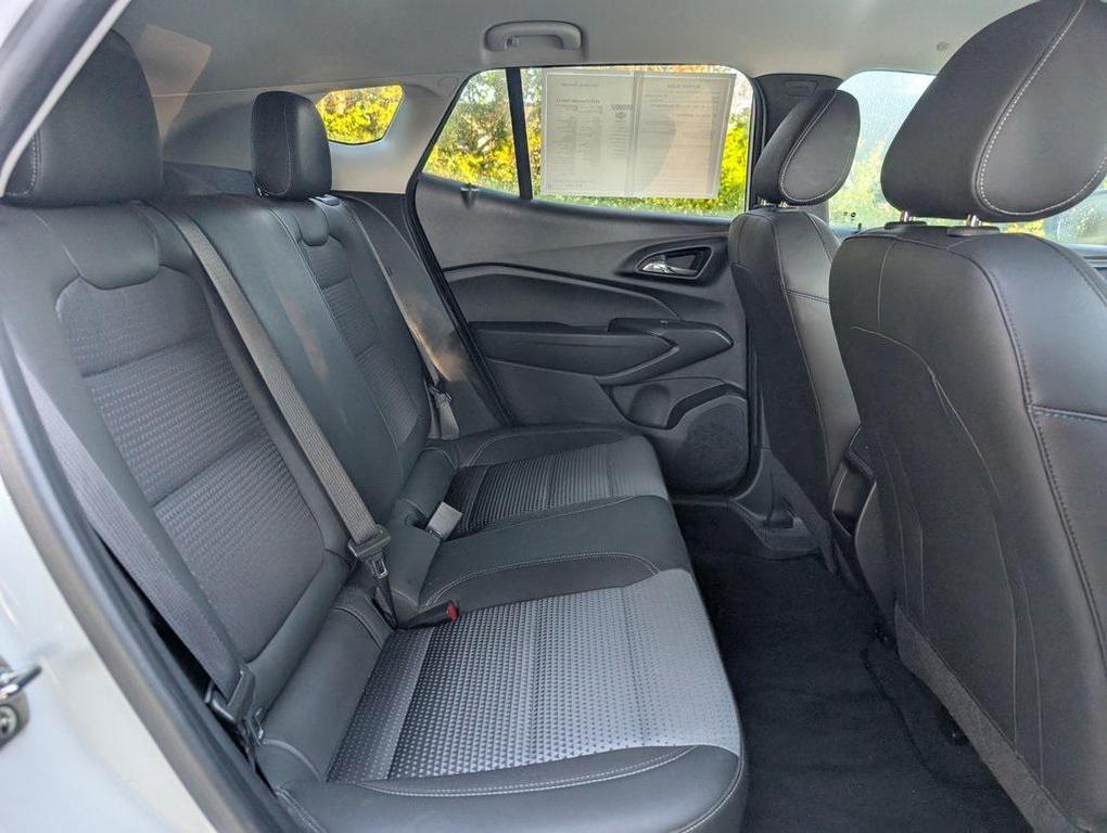 used 2025 Chevrolet Trax car, priced at $20,995