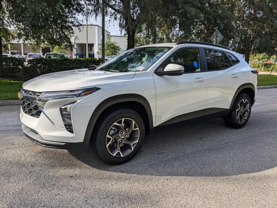 new 2025 Chevrolet Trax car, priced at $24,985