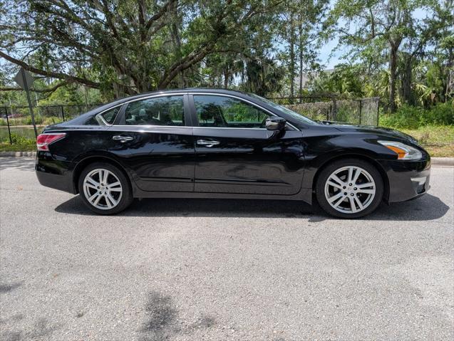 used 2015 Nissan Altima car, priced at $10,754